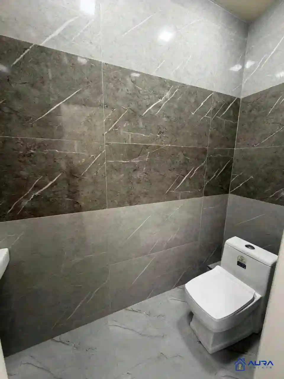 2-к квартира, 12 этаж, 81 м², Шохмансур