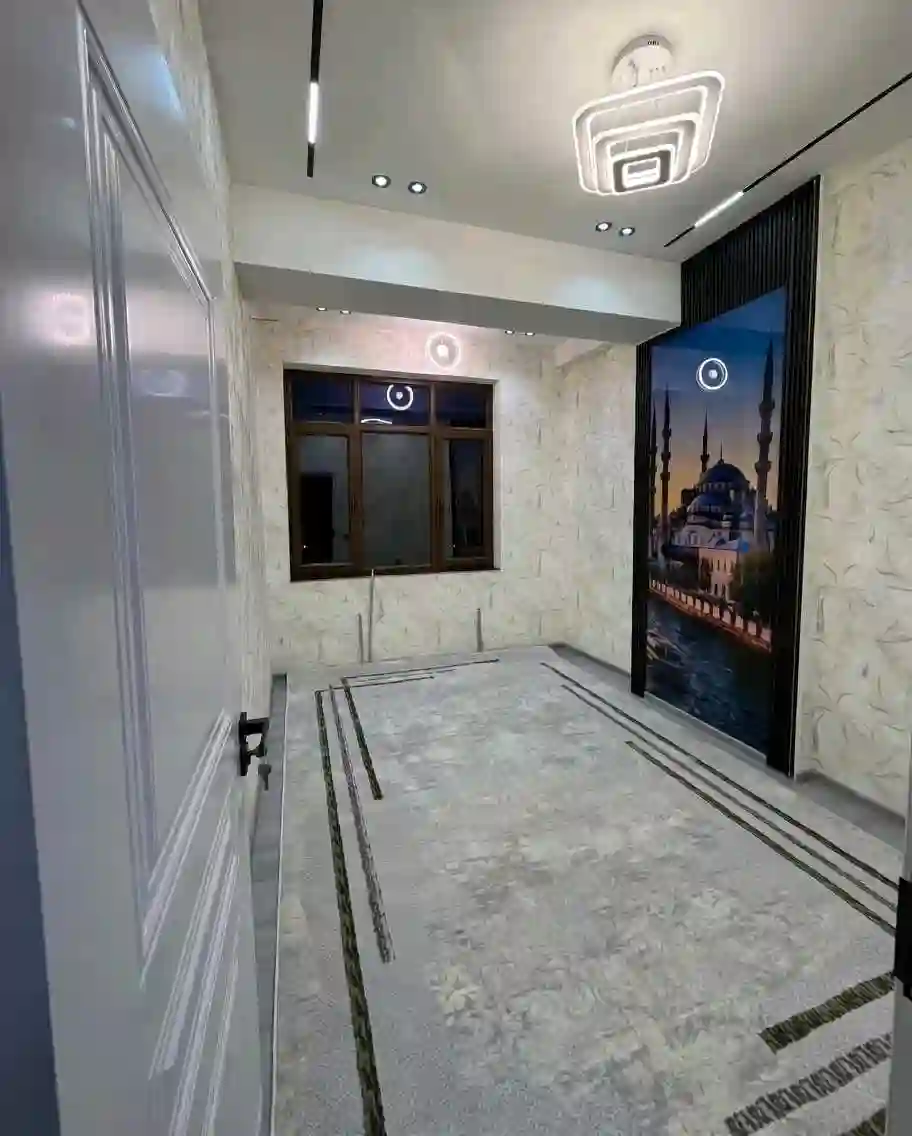 3-к квартира, 9 этаж, 61 м², И.Сомонӣ