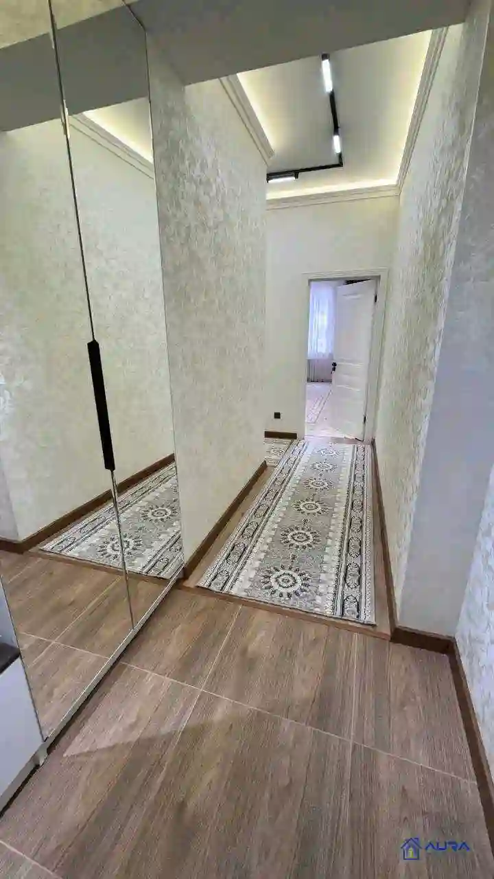 2-комн. квартира, 1 этаж, 61 м², Сино