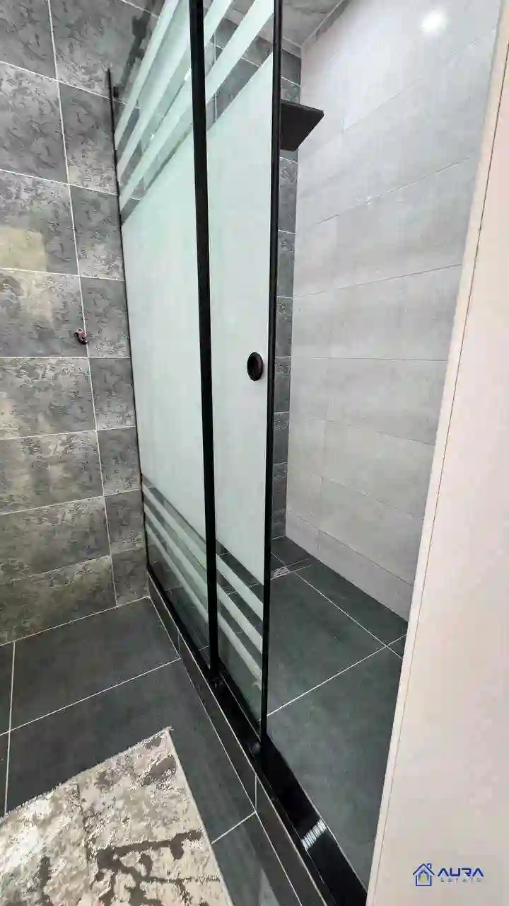 2-комн. квартира, 1 этаж, 61 м², Сино