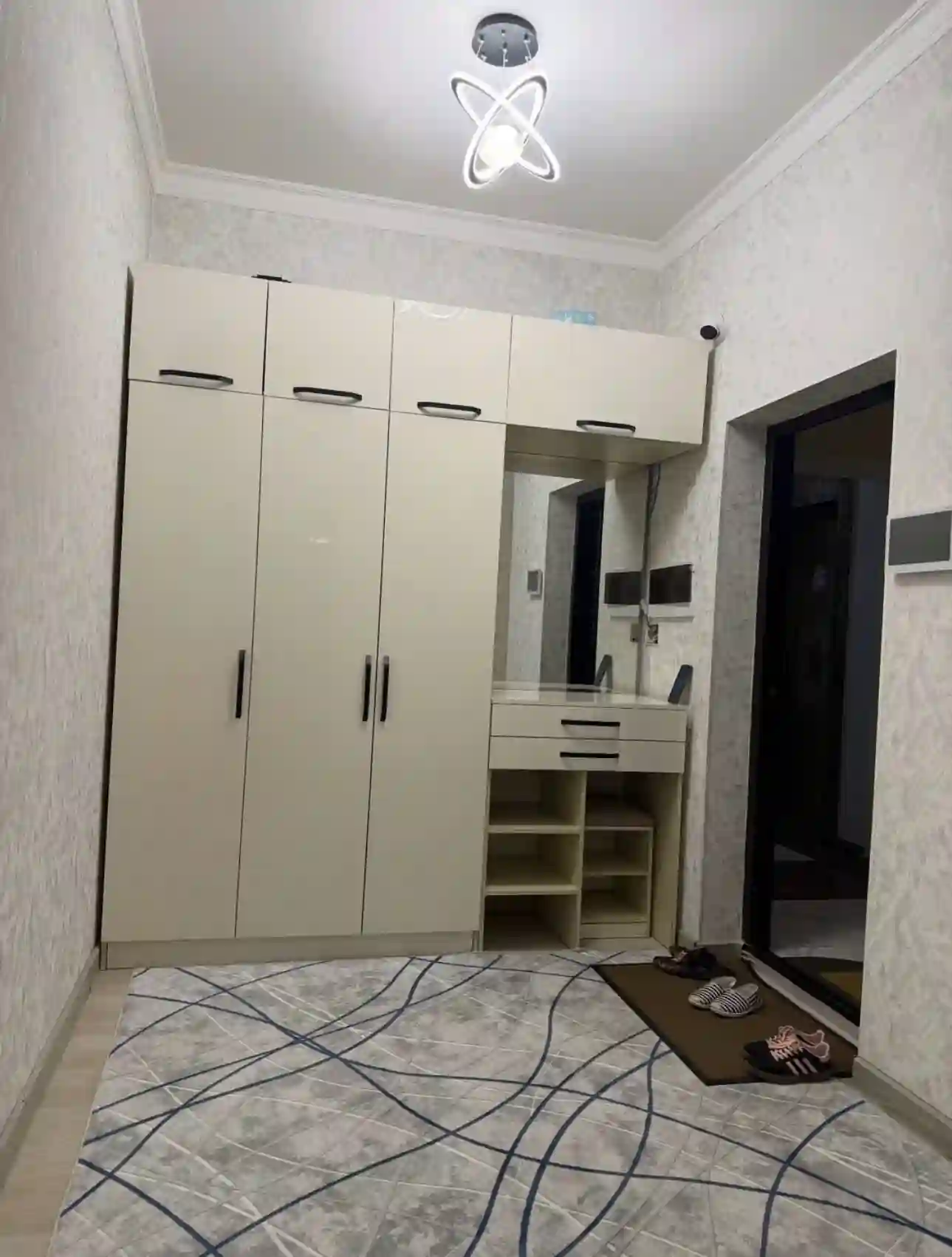 2-к квартира, 9 этаж, 83 м², Шохмансур