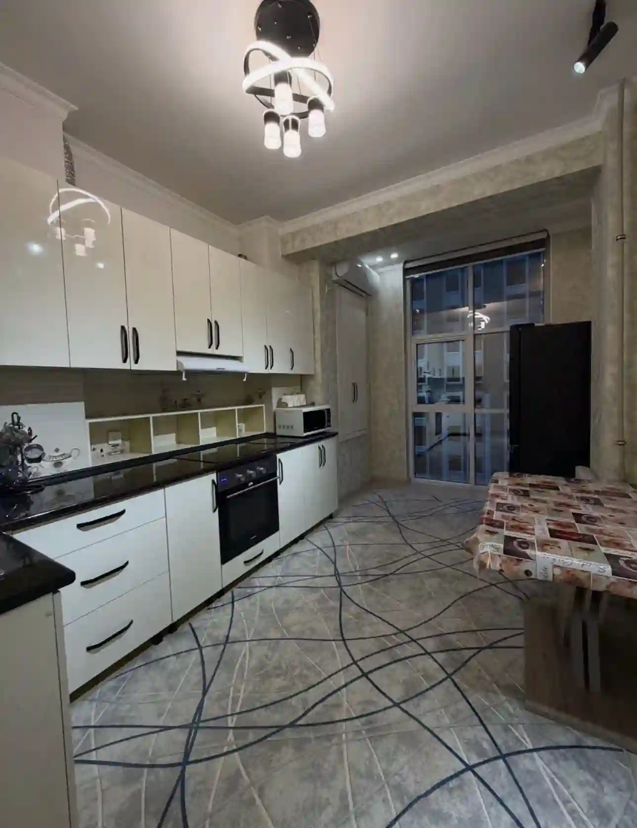 2-к квартира, 9 этаж, 83 м², Шохмансур