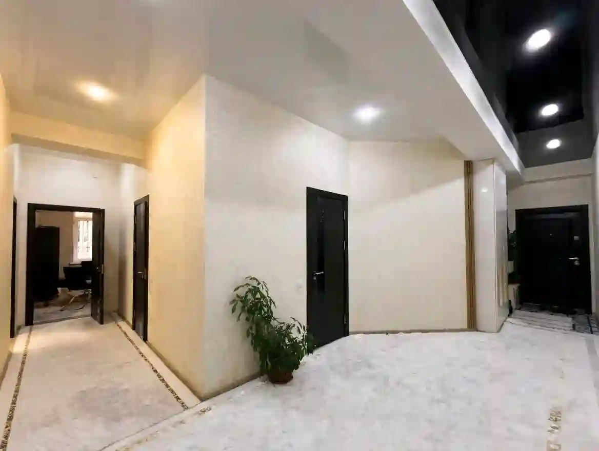 3-к квартира, 10 этаж, 118 м², И.Сомони