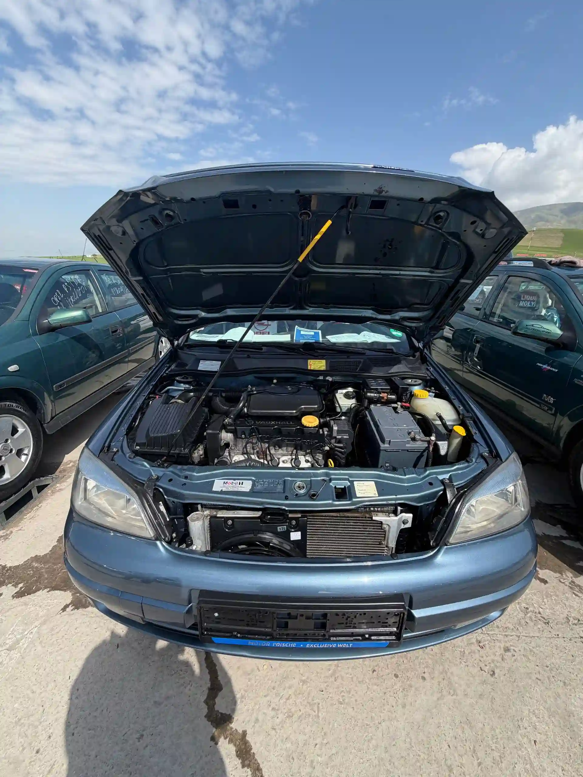Opel Astra j 2000 — миниатюра 2