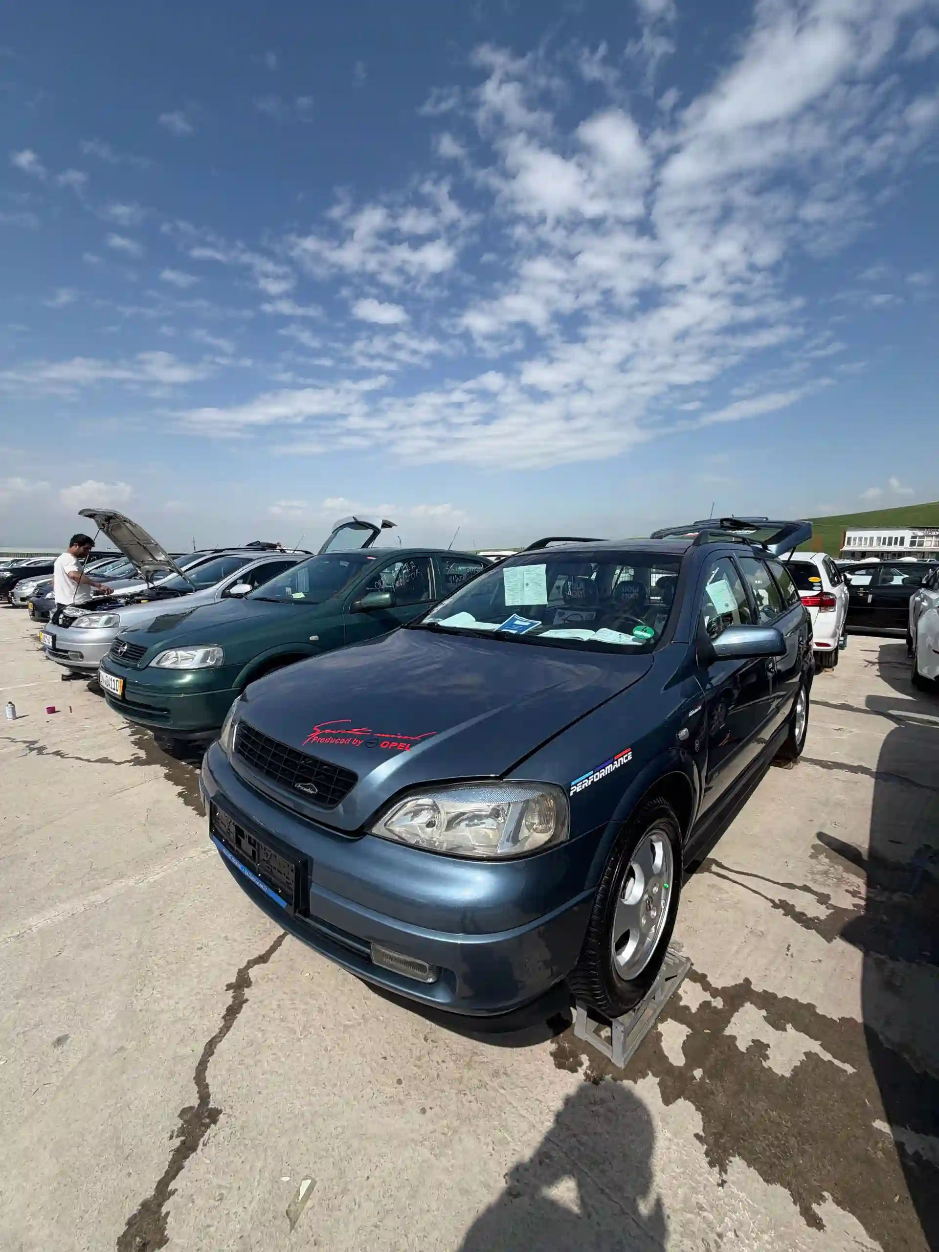 Opel Astra j 2000 — миниатюра 3