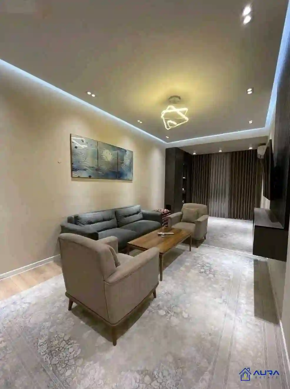 2-к квартира, 5 этаж, 56 м², И. Сомони