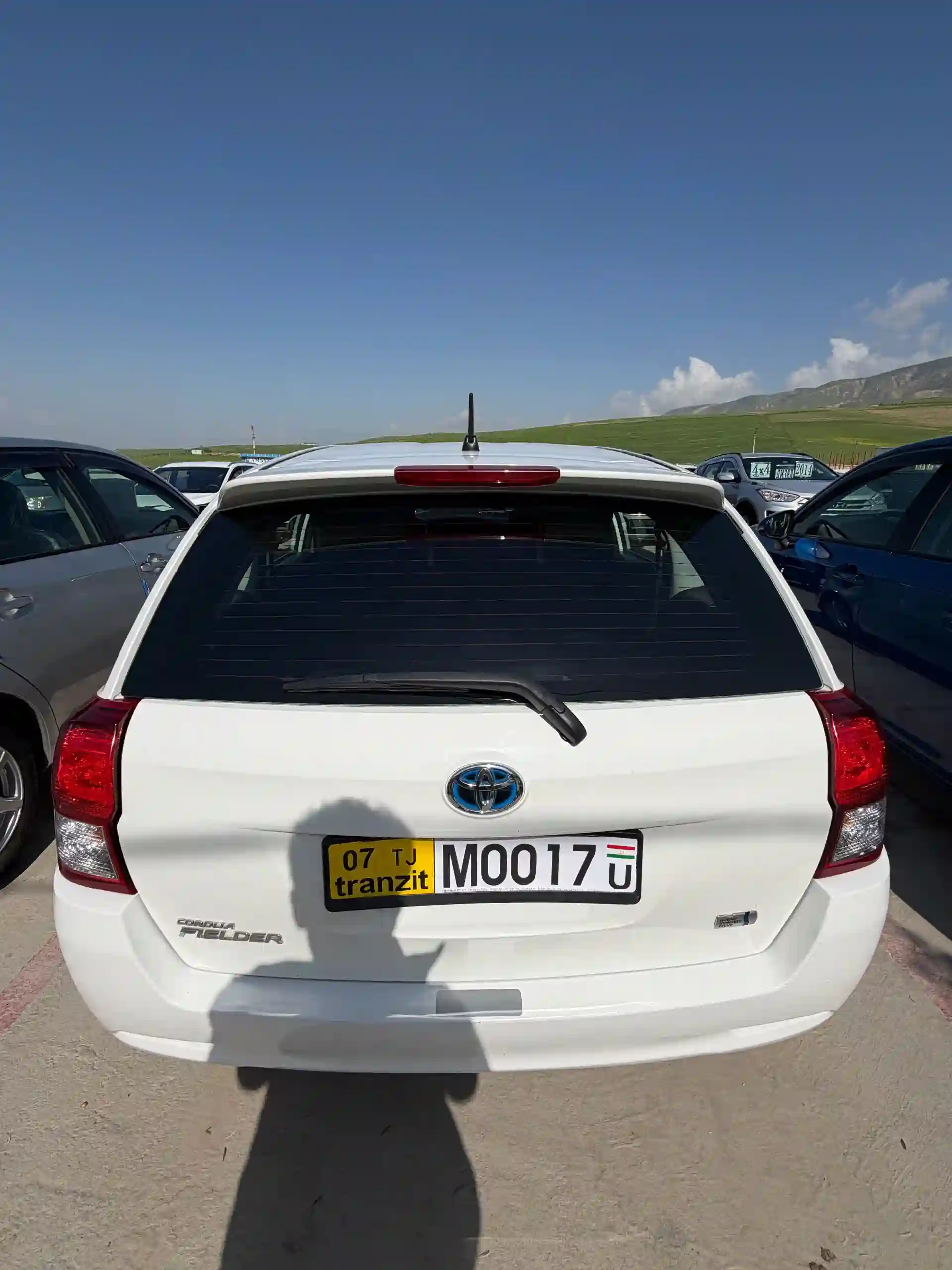 Toyota Fielder 2015