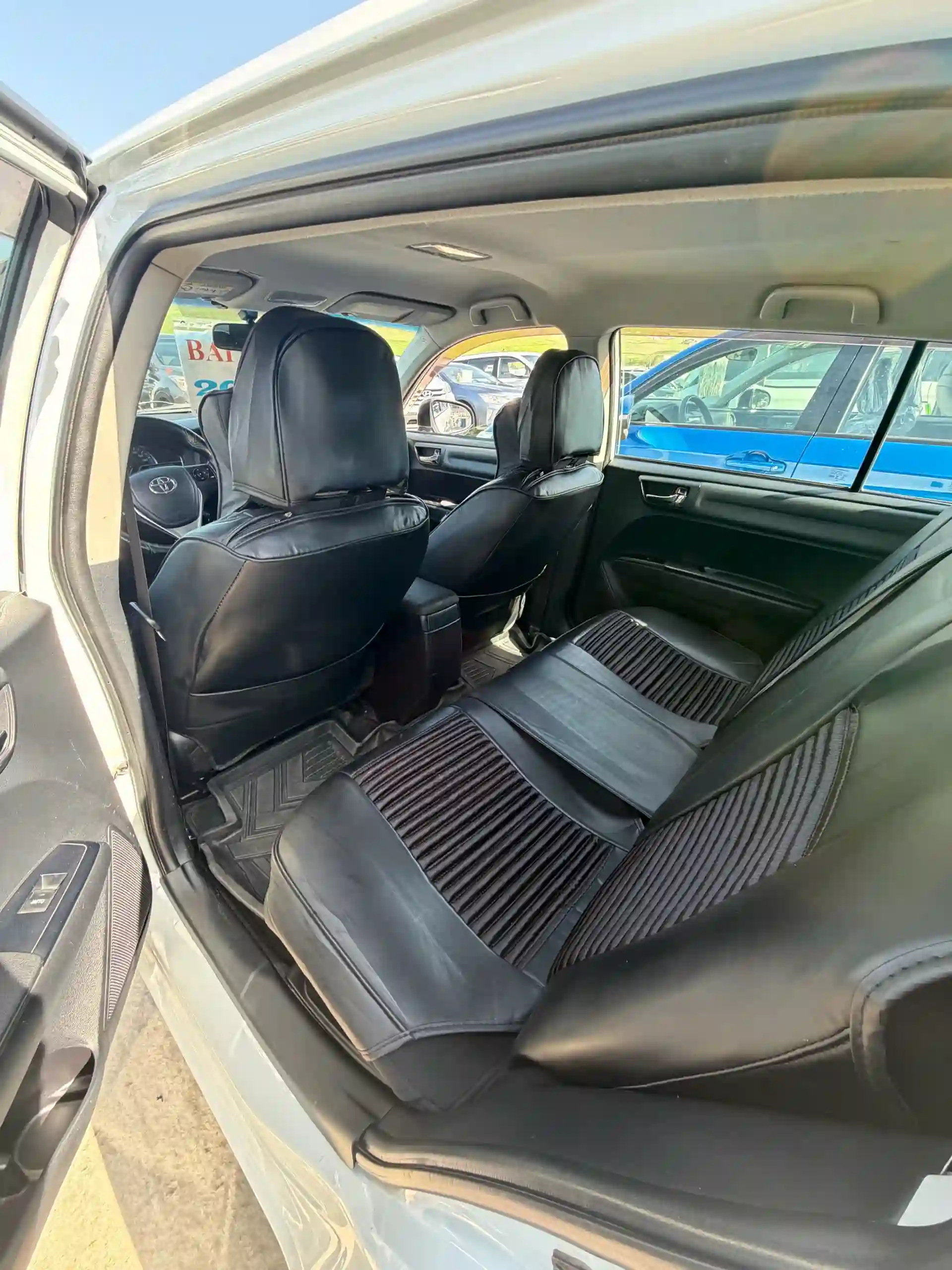 Toyota Fielder 2015