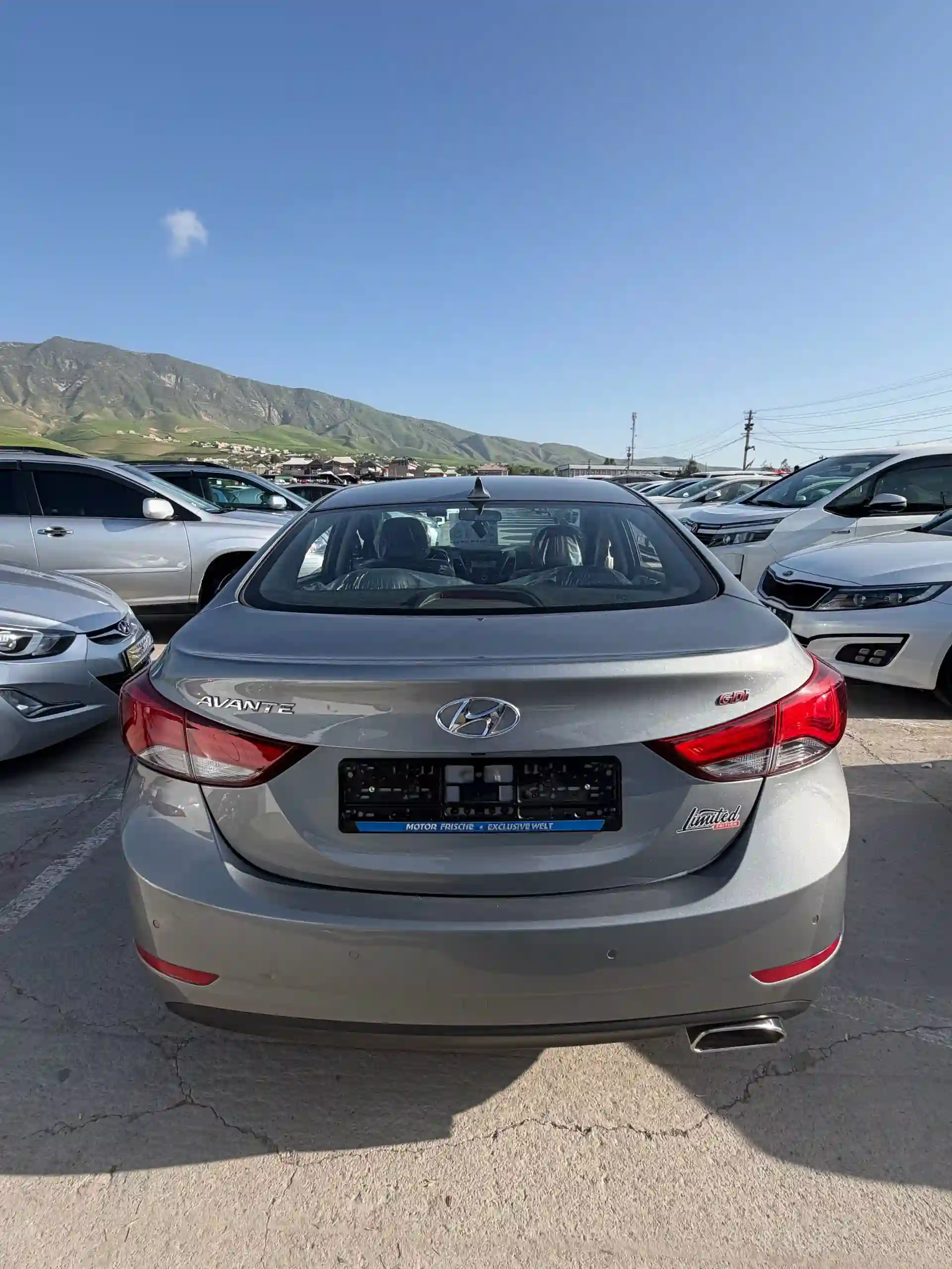 Hyundai Avante 2015