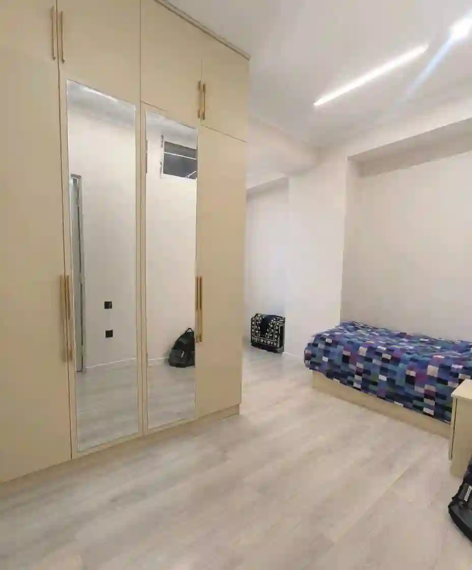 5-к квартира, 13 этаж, 123 м², Фирдавси