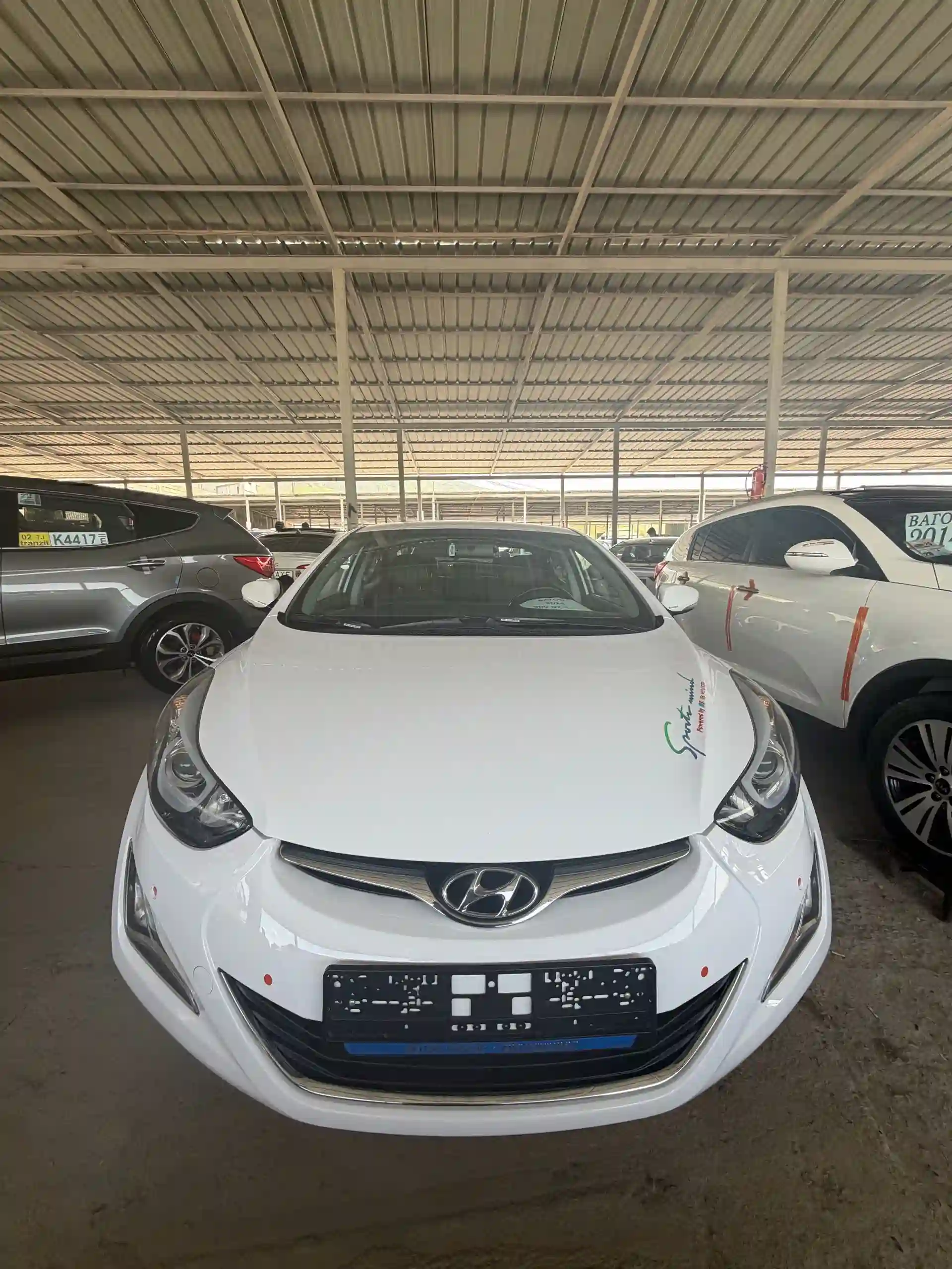 Hyundai Avante 2014