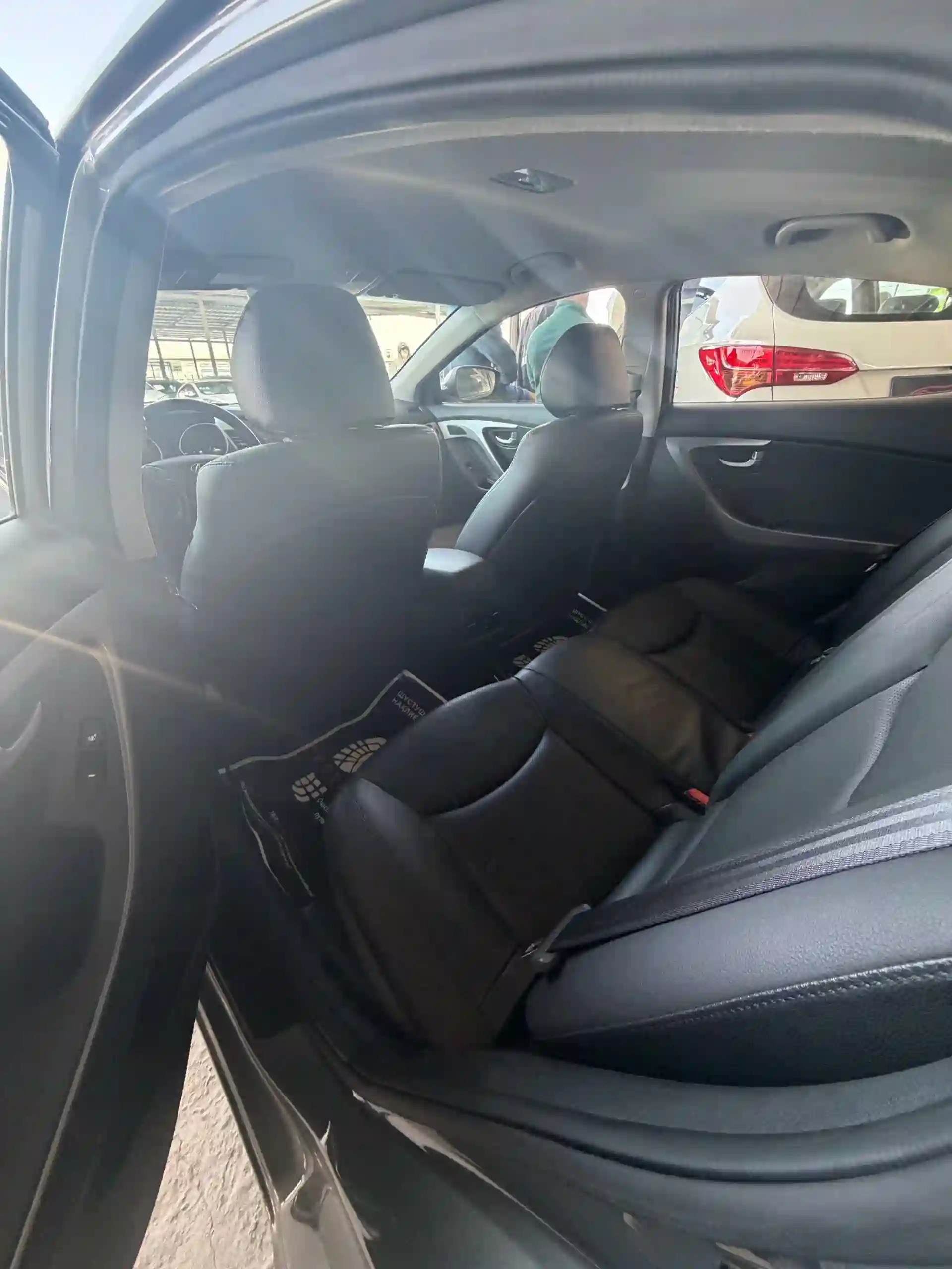 Hyundai Avante 2014