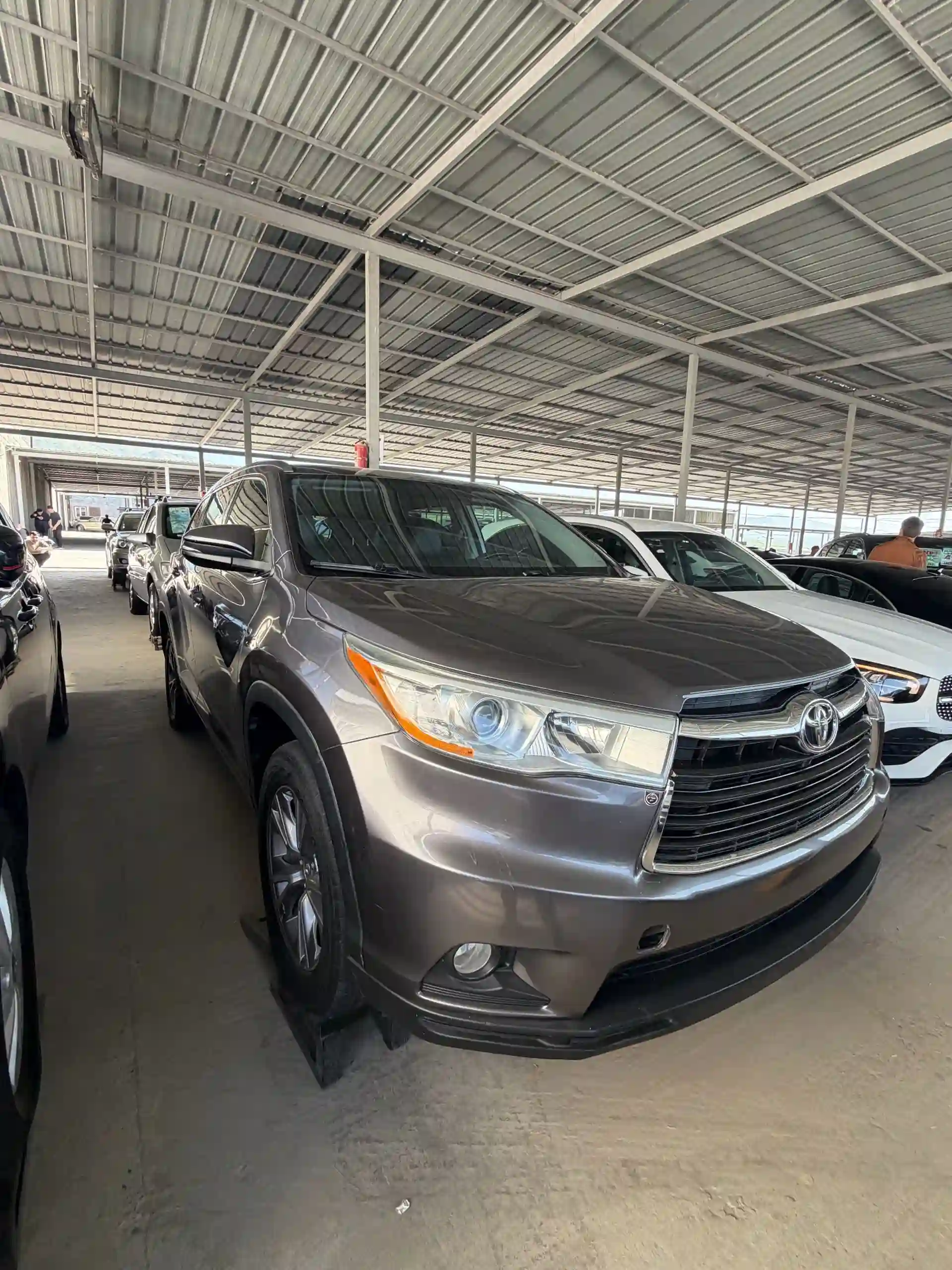 Toyota Kluger 2015