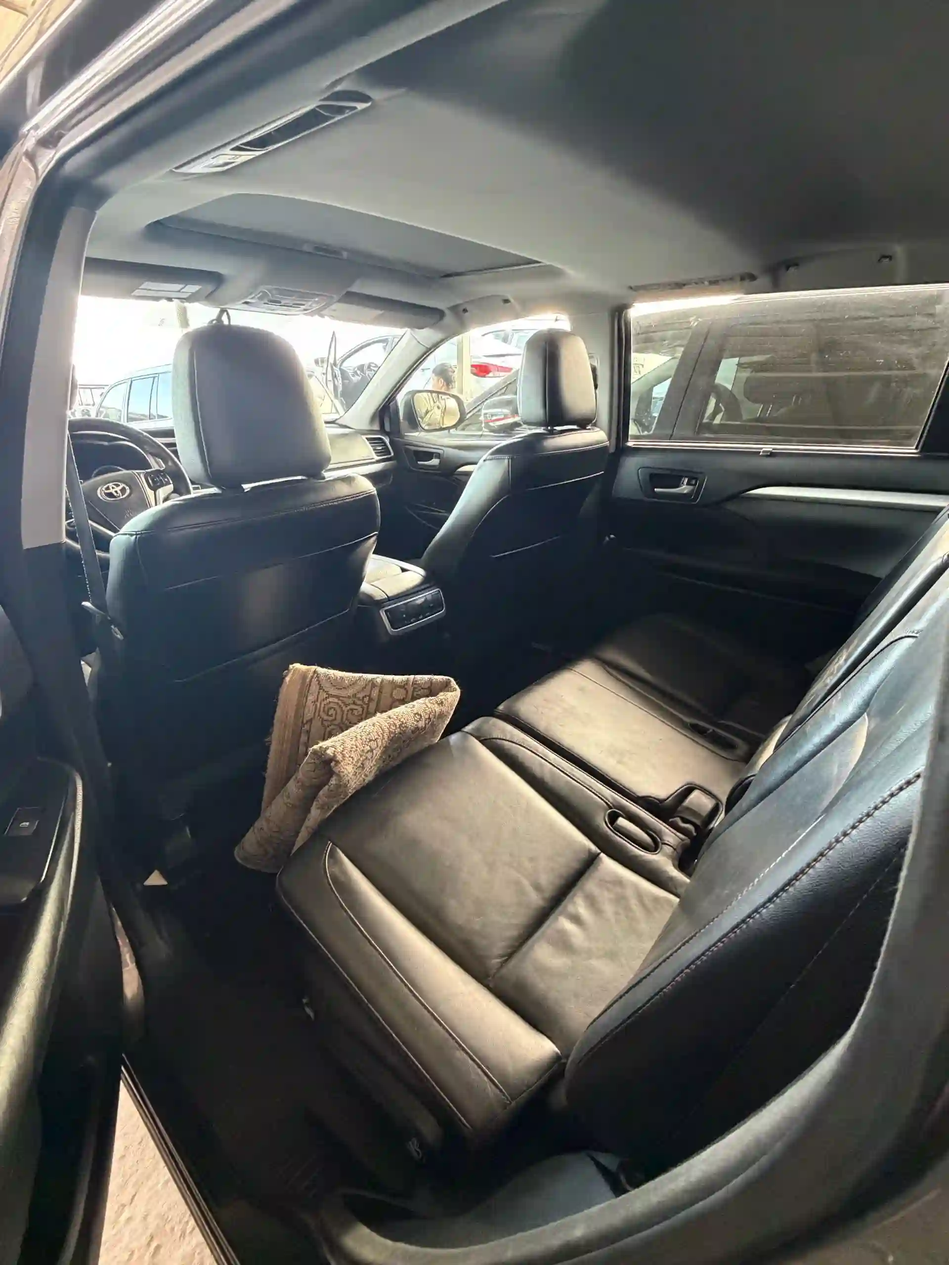 Toyota Kluger 2015