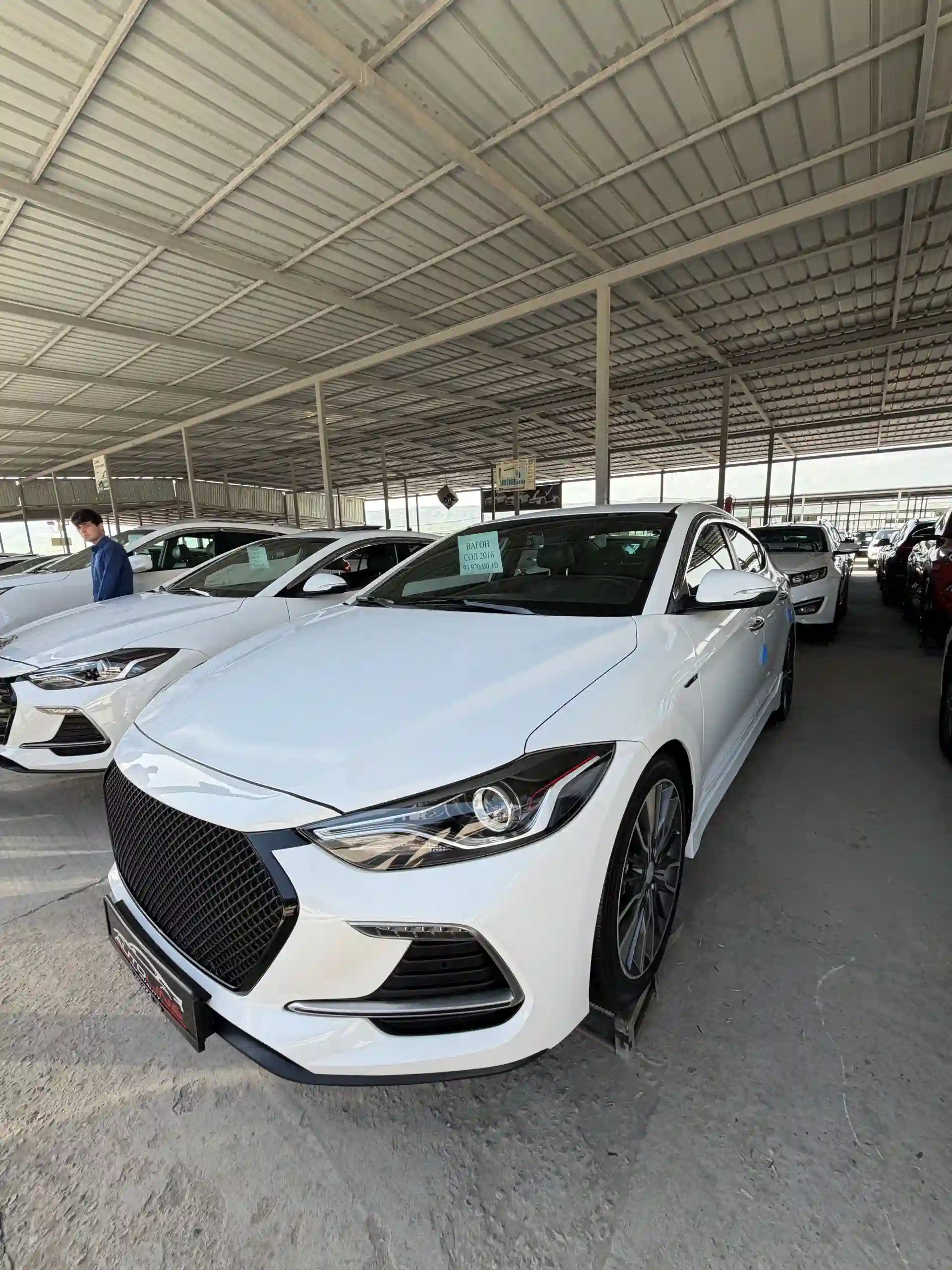 Hyundai Avante 2016