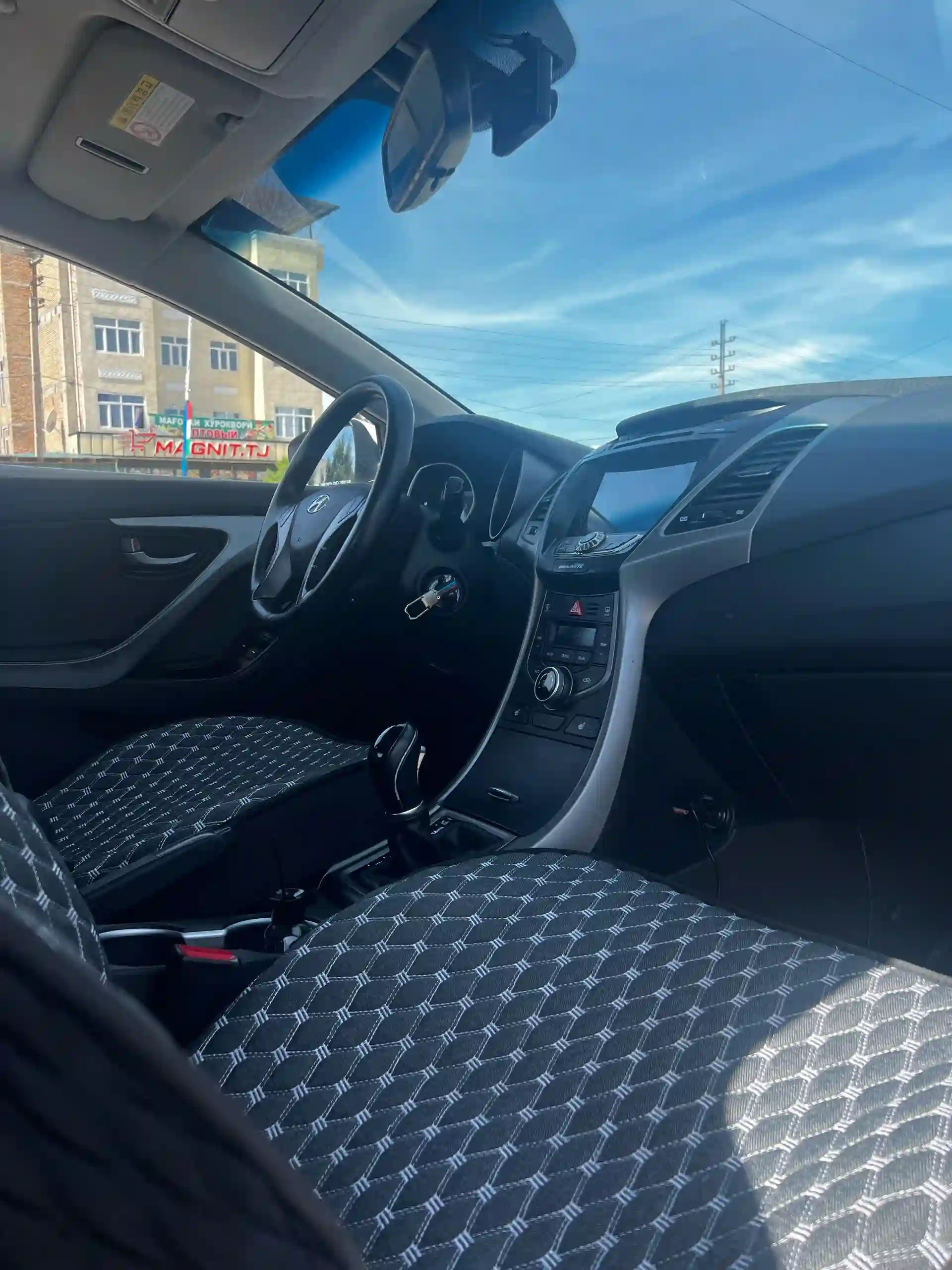 Hyundai Avante 2014 — миниатюра 8