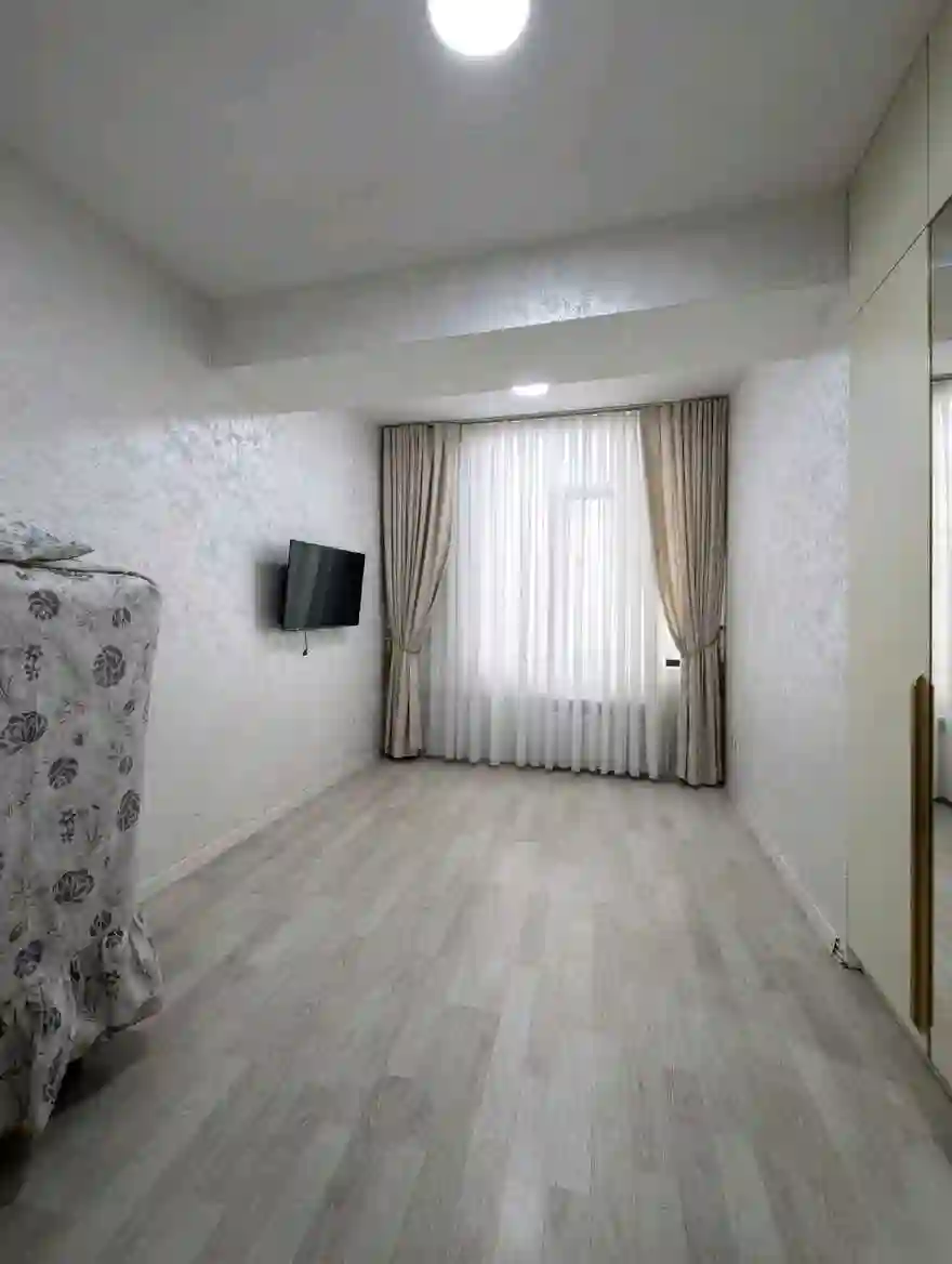 3-к квартира, 15 этаж, 93 м², Шохмансур