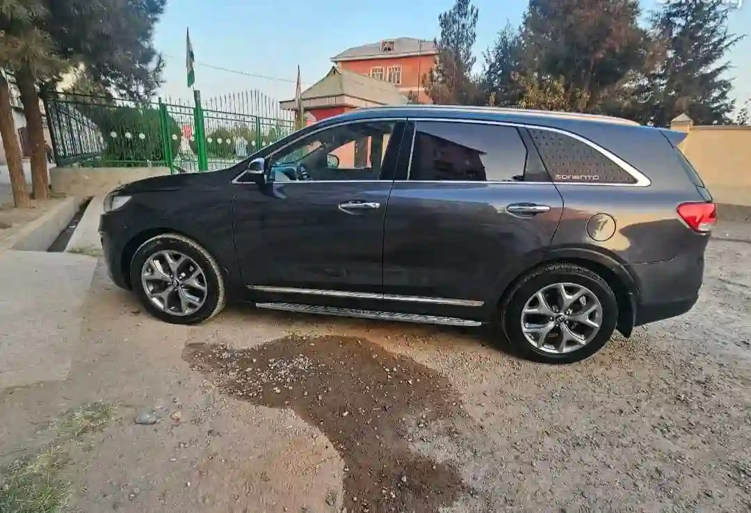 Kia Sorento 2015 — миниатюра 4