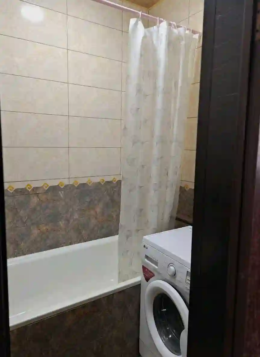 2-к квартира, 9 этаж, 65 м², Фирдавси