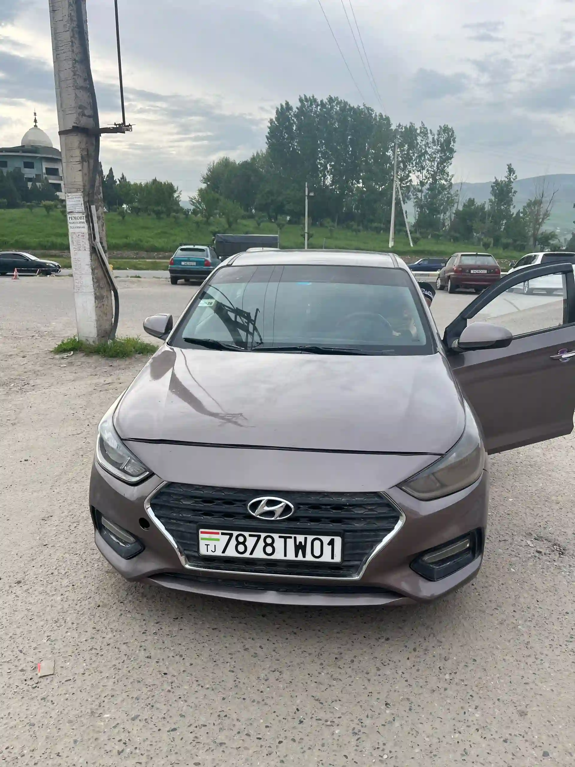 Hyundai Solaris 2017 — миниатюра 3