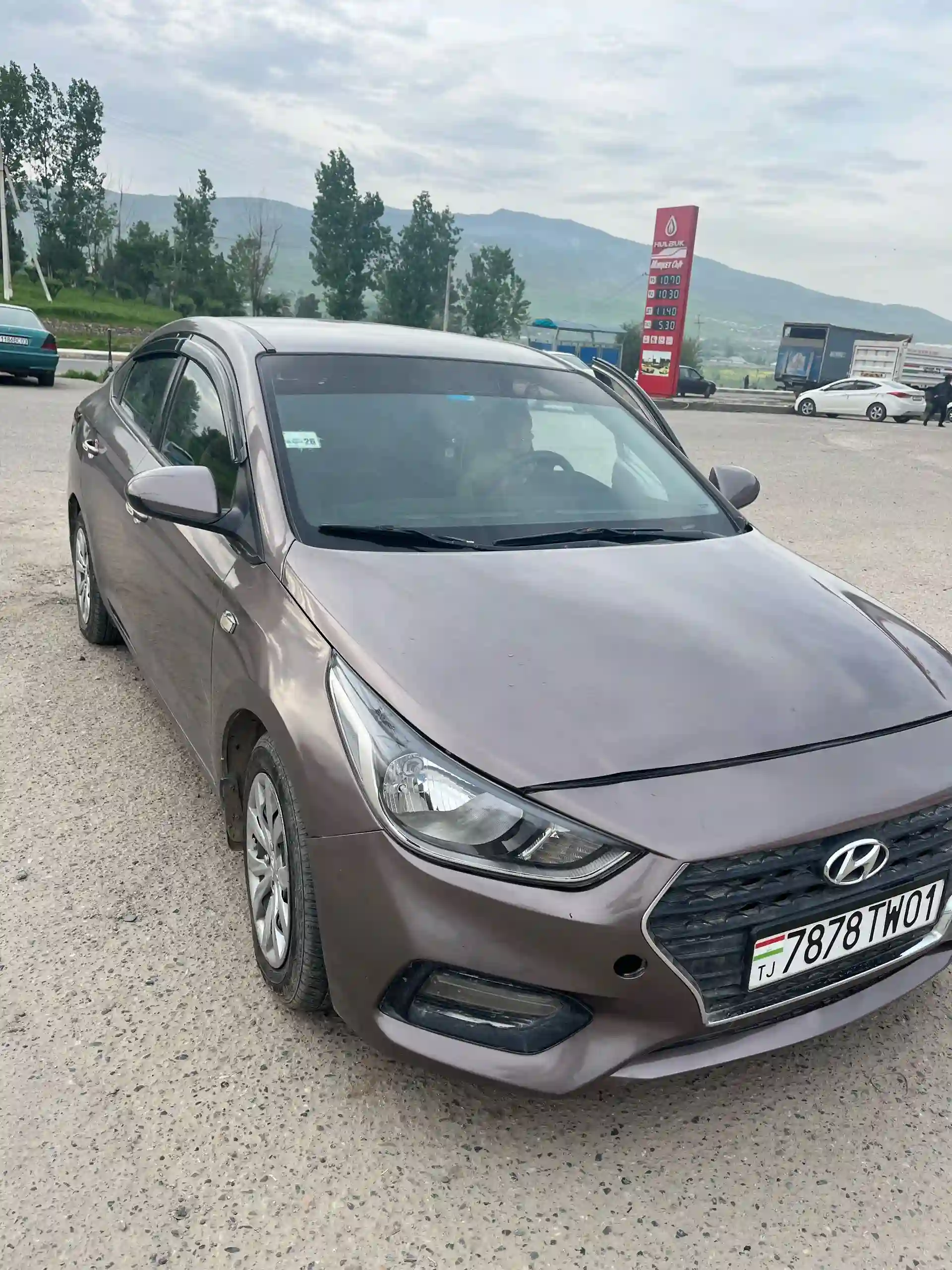 Hyundai Solaris 2017 — миниатюра 4