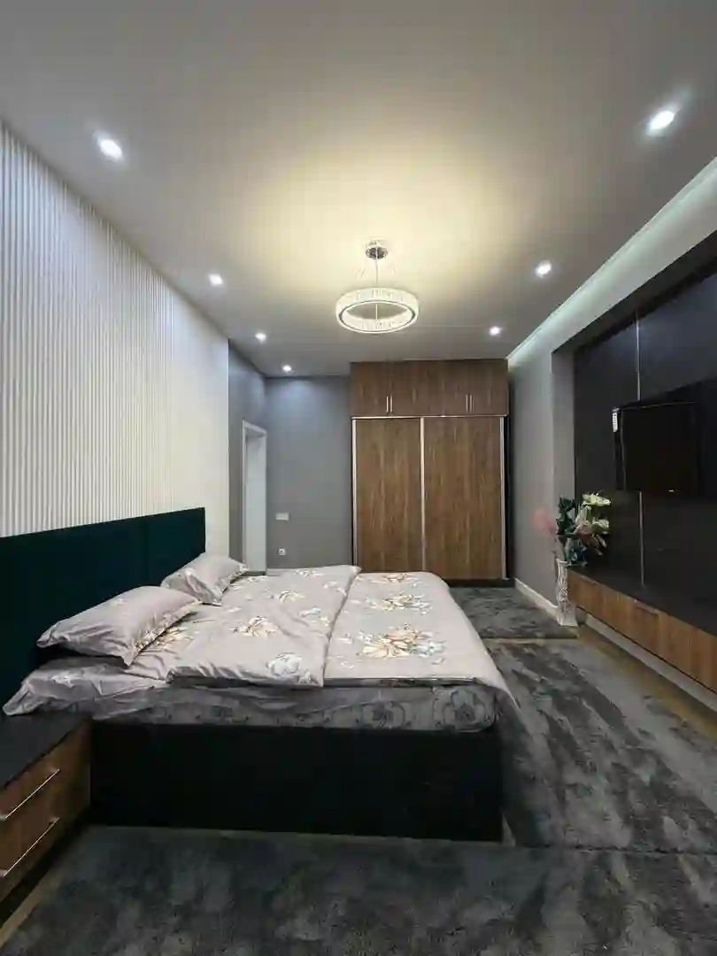 3-к квартира, 12 этаж, 111 м², скорий
