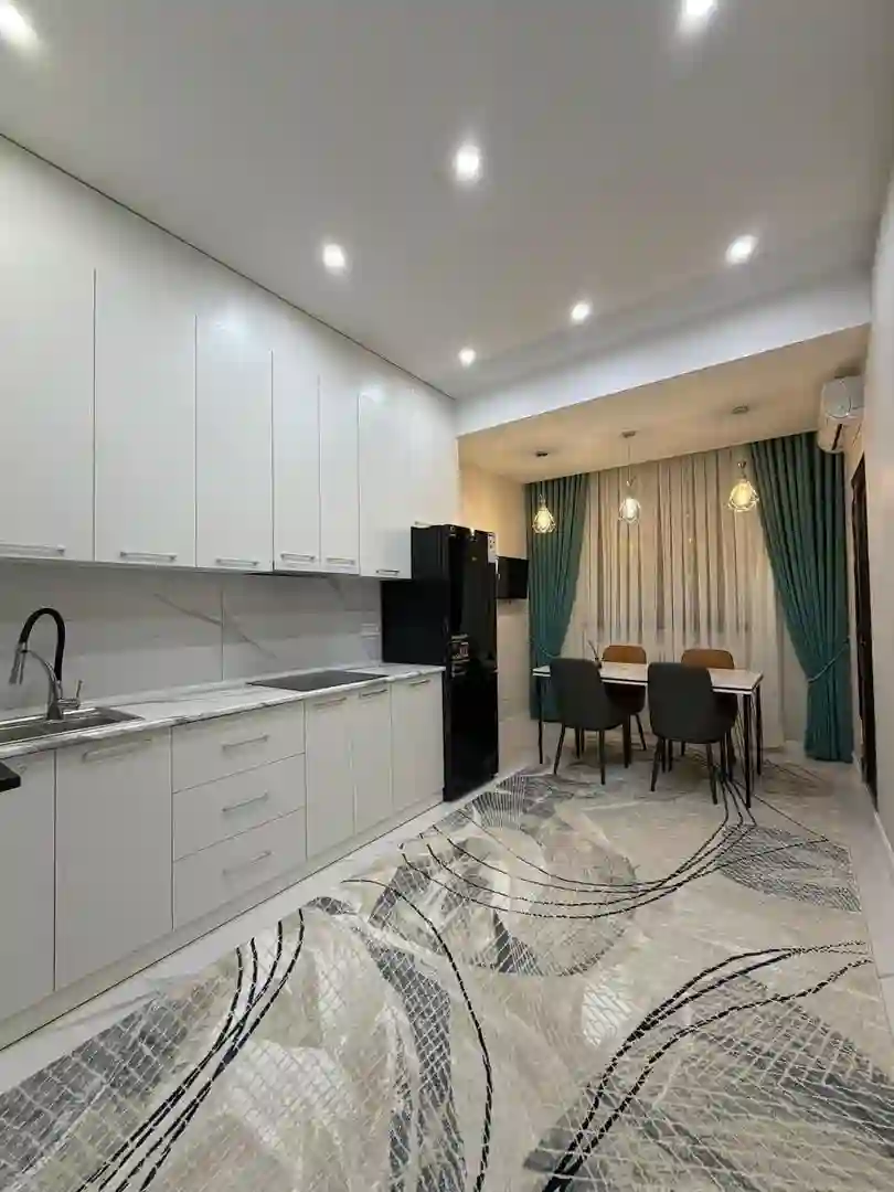 3-к квартира, 12 этаж, 111 м², скорий