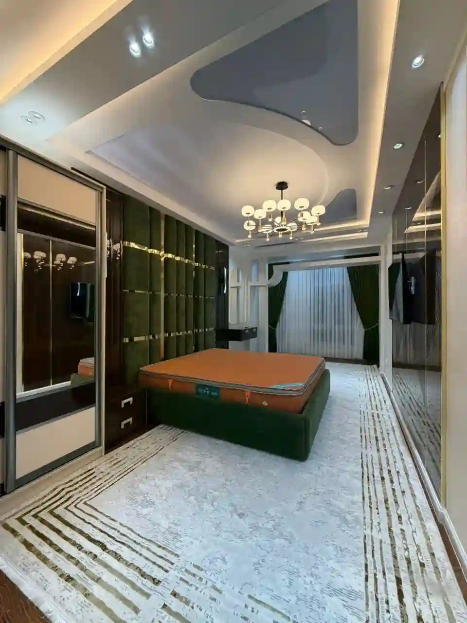 3-к квартира, 11 этаж, 118 м², овир