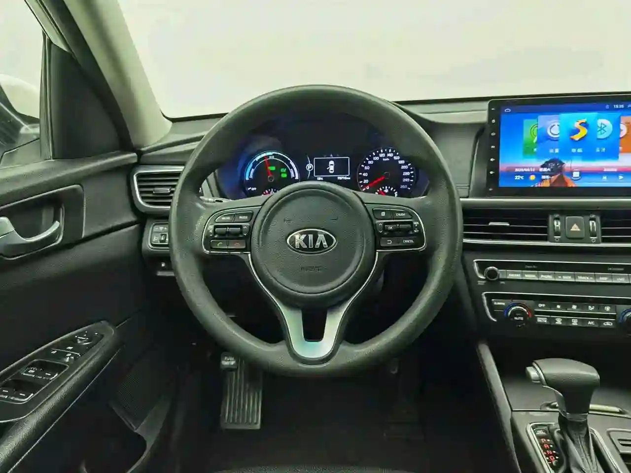 kia k5 Hybrid