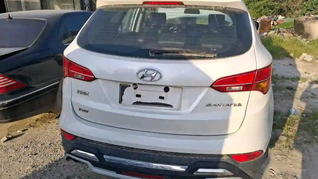 Hyundai Santa fe 2015 — миниатюра 2