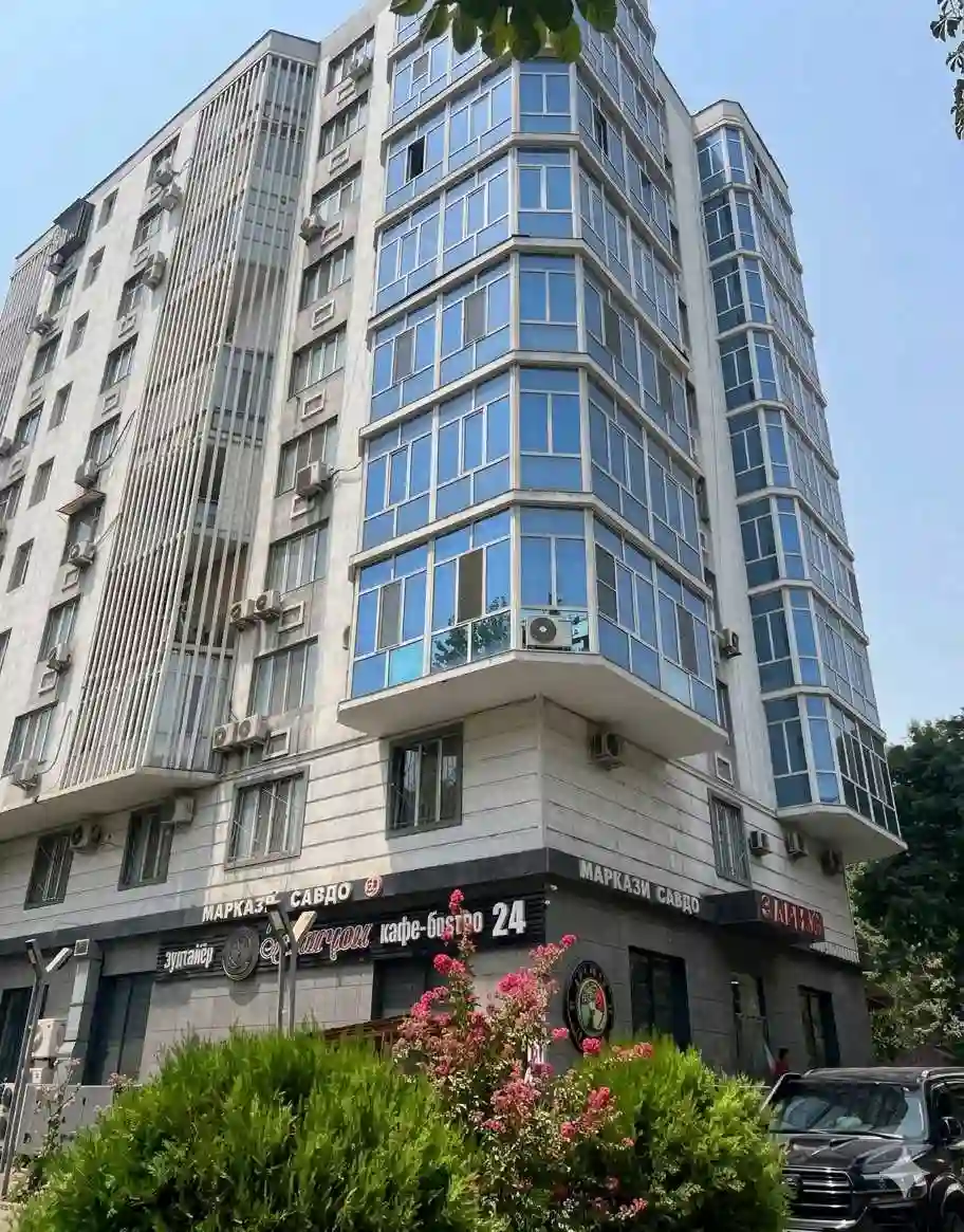 4-к квартира, 9 этаж, 105 м², Шохмансур