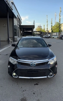 Toyota Camry 2016