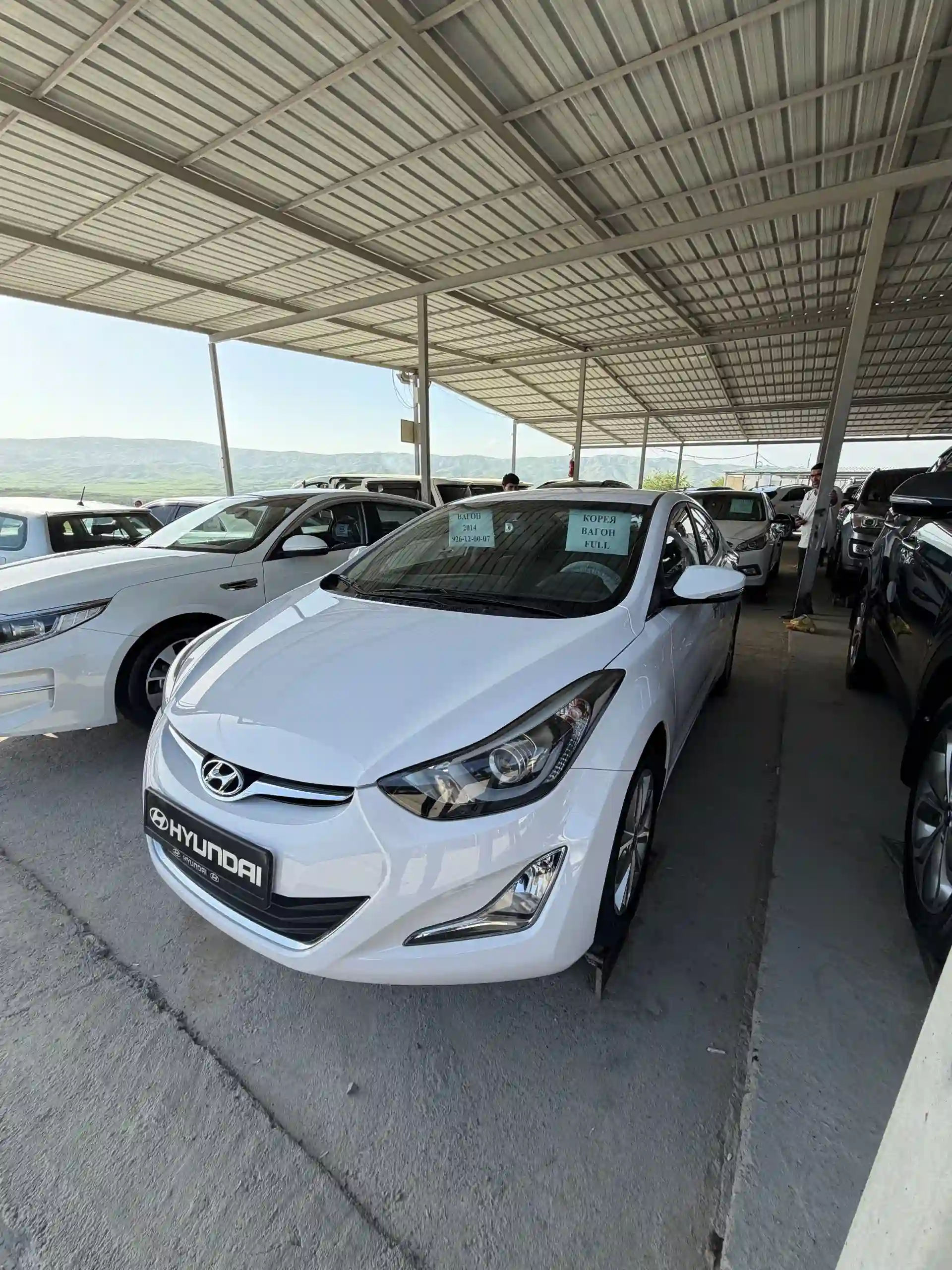 Hyundai Avante 2014