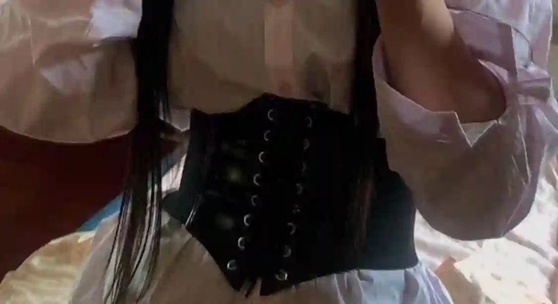 Чёрный корсет 