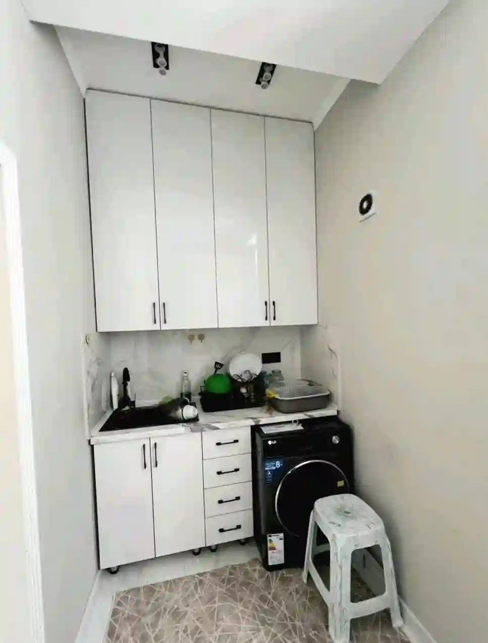 2-к квартира, 12 этаж, 71 м², Шохмансур