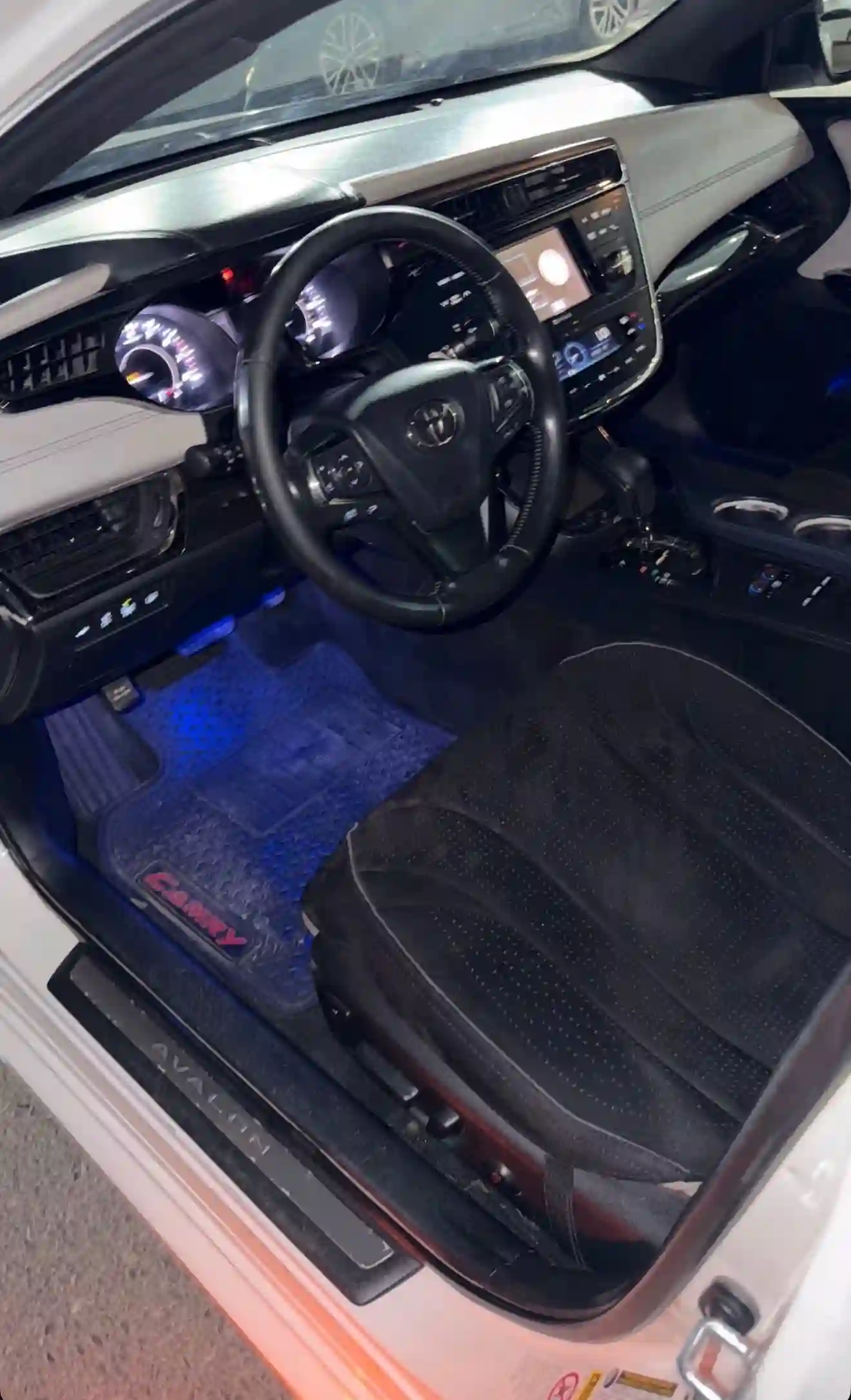 Toyota Avalon 2014