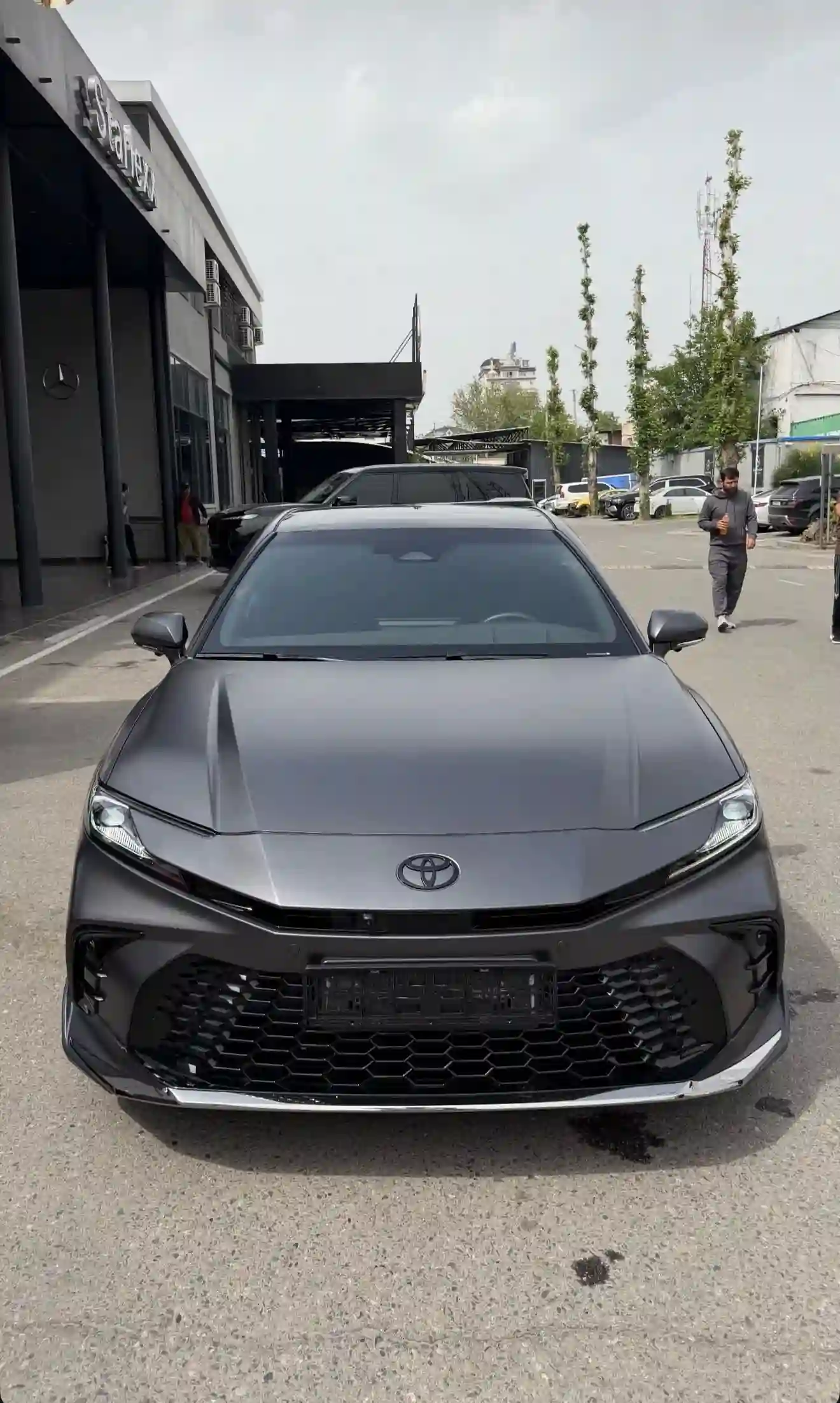 Toyota Camry 2025
