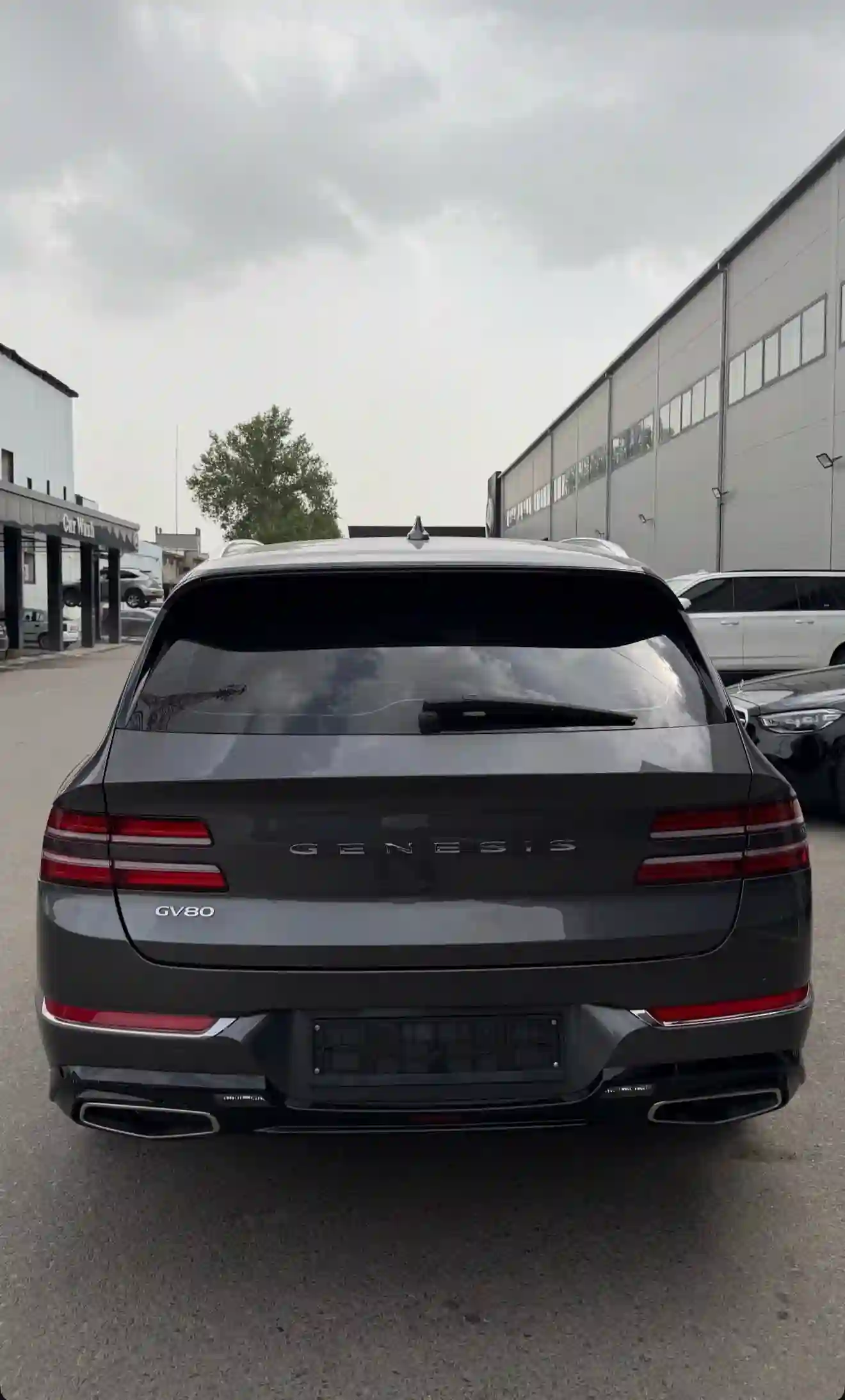 Hyundai Genesis 2022