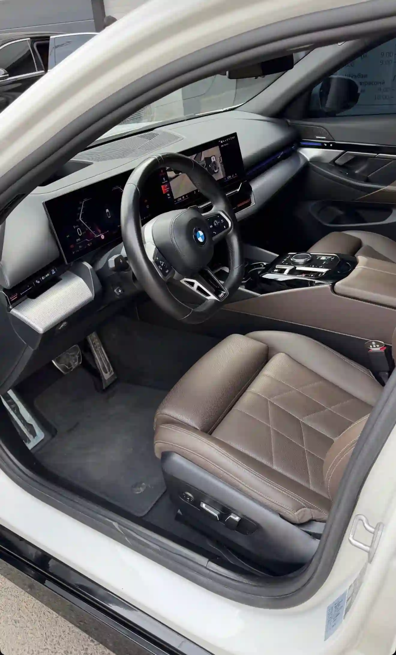 BMW 5 series 2024