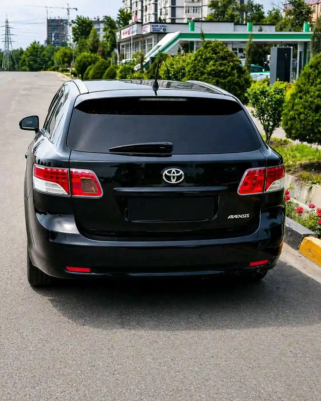 Toyota Avensis 2012