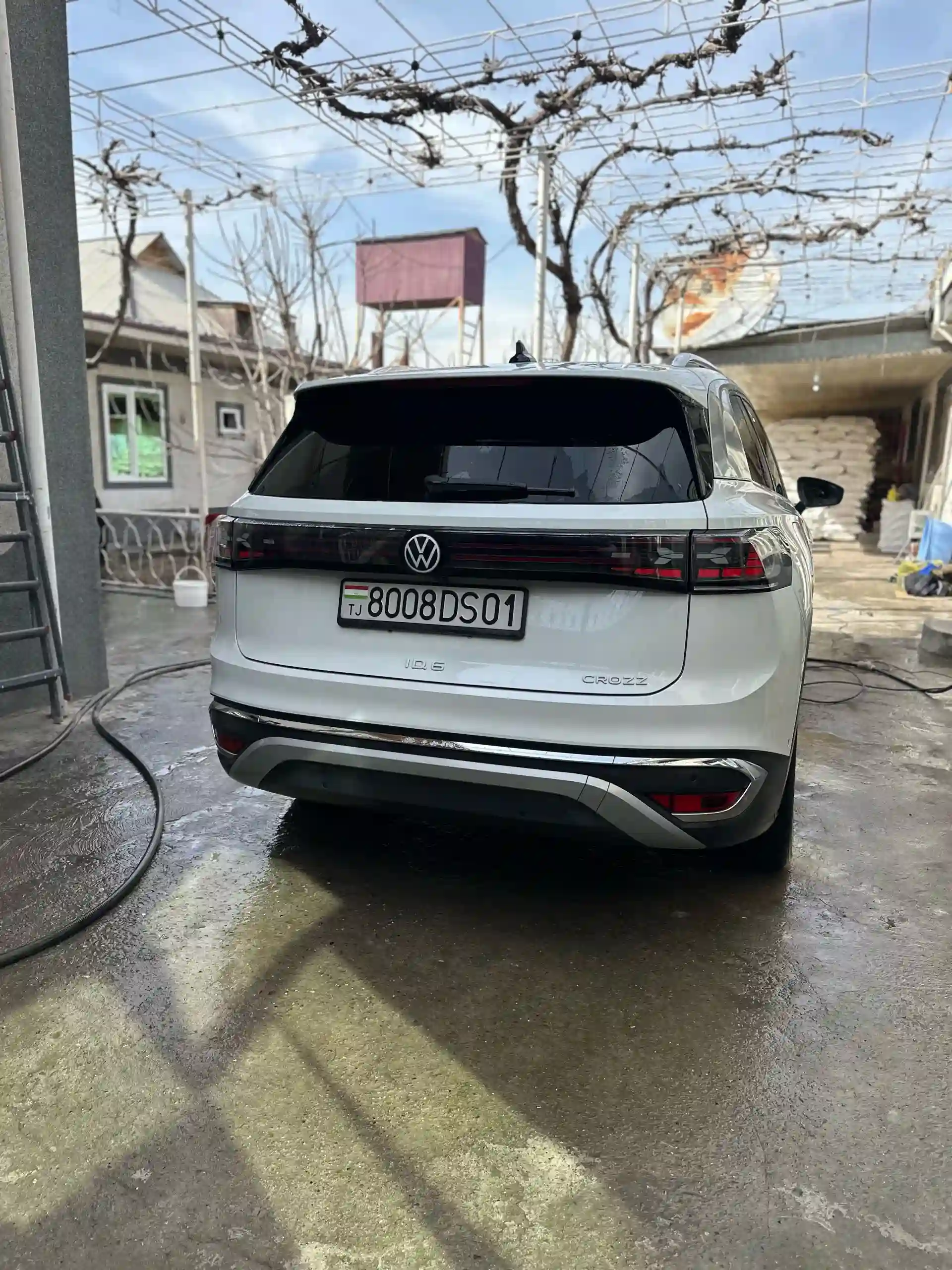 Volkswagen ID.6 2022