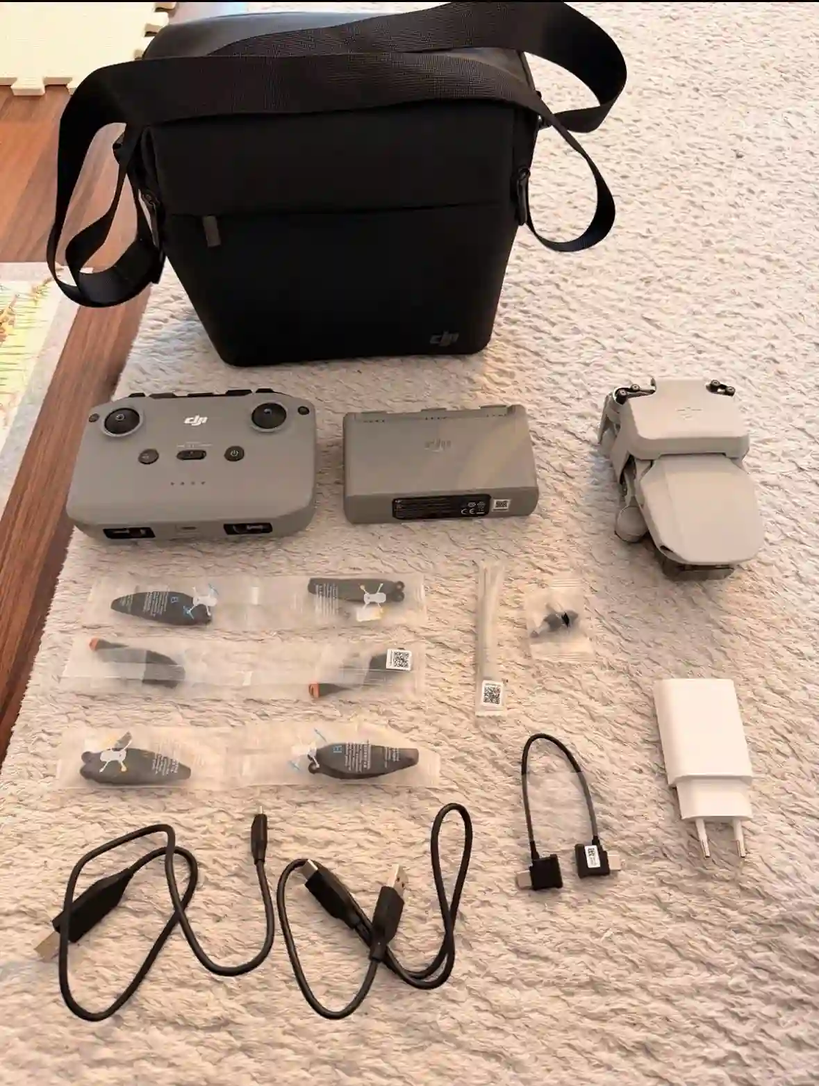 Коптер DJI mini 2 fly more combo 
