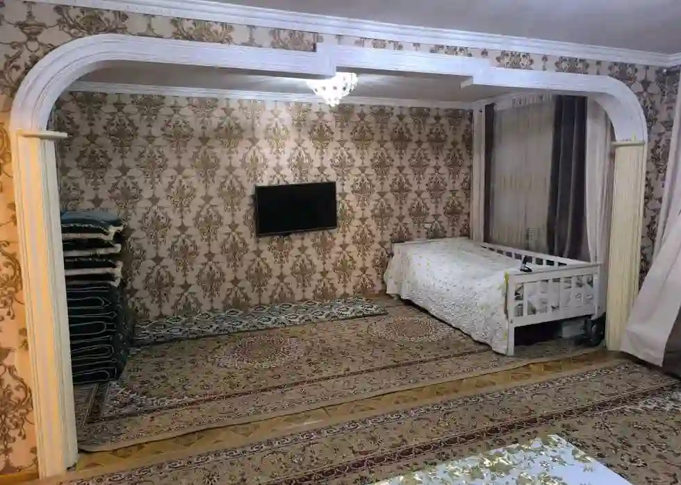 4-к квартира, 4 этаж, 82 м², Фирдавси