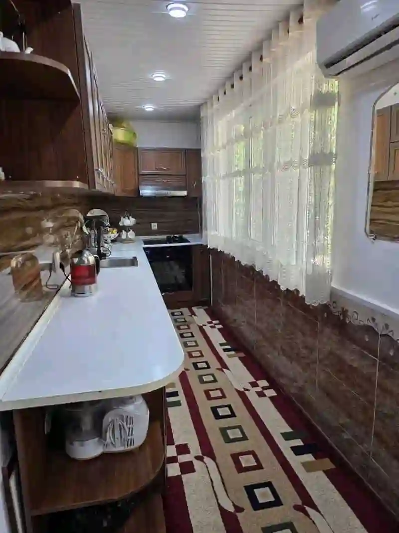 2-к квартира, 2 этаж, 50 м², 82 мкр