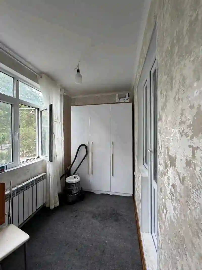 2-к квартира, 3 этаж, 50 м², 102мкр