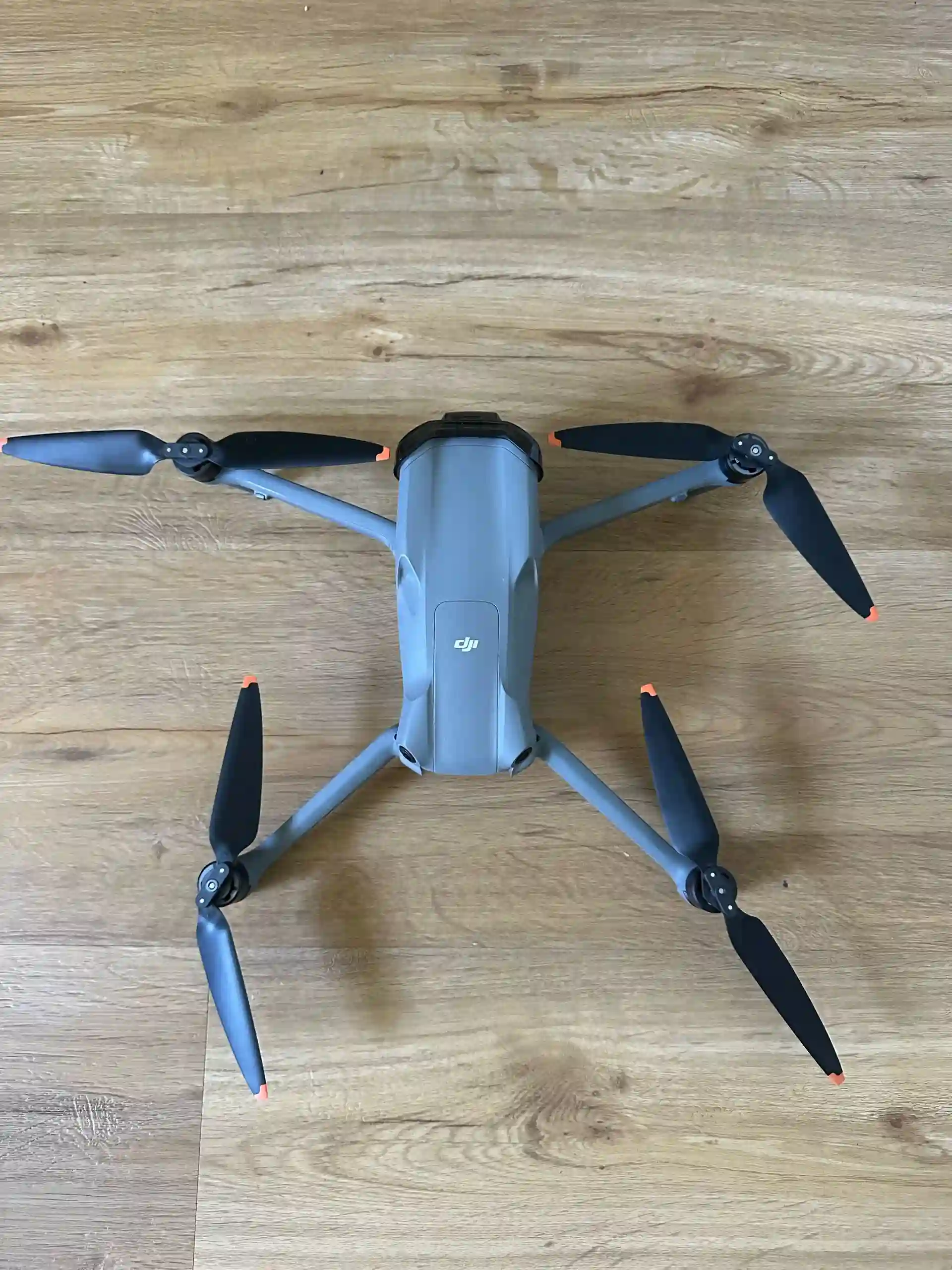 Дрон DJI air 3 fly more combo 