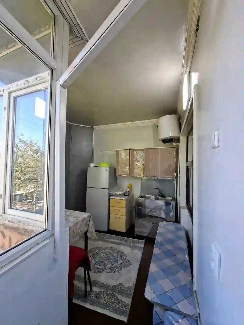 3-к квартира, 4 этаж, 80 м², 102мкр