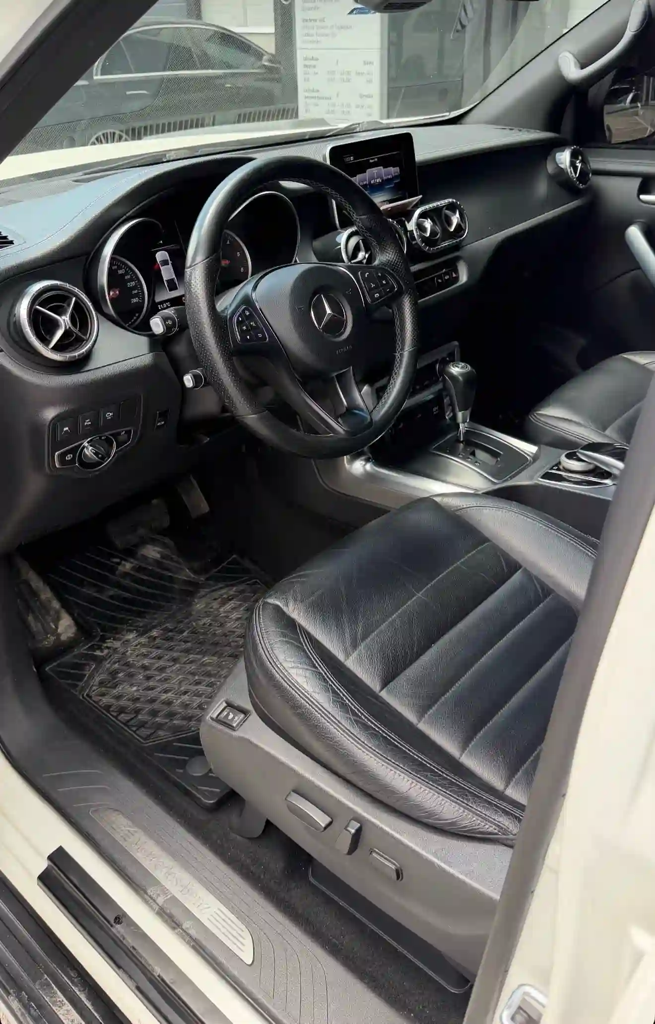 Mercedes-benz X class 2018 — миниатюра 5