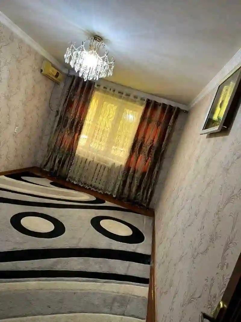 2-к квартира, 1 этаж, 80 м², борбад 78