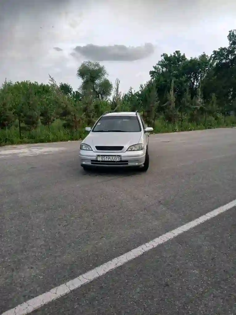 Opel Astra j 2002